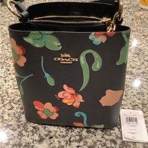 RARE: Coach Small Bucket in Dreamy Land Floral Print - NWT ( Rare Find in Posh)